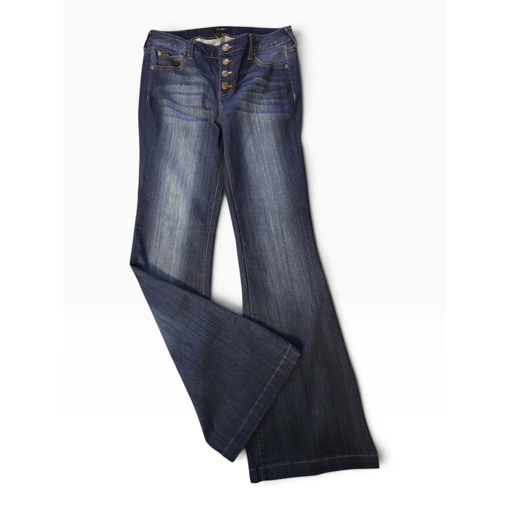 Celebrity Pink Runway Dreams Flare Jeans Dark Wash Button Fly 11/30 CJ22022H18